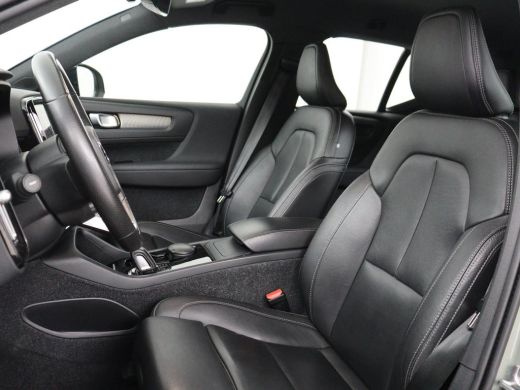 Volvo  XC40 Recharge P8 AWD R Design | Warmtepomp | Leder | Stoelverwarming | Harman/Kardon | Adaptive cruise... ActivLease financial lease