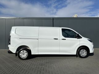Ford Transit Custom 2.0 TDCI 136 PK TREND / L2H1 / 41.870 KM !! / 2.800 KG AHG / CAMERA / CRUISE / 3 ZITS / AIRCO / C...