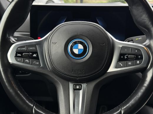 BMW i4 Aut. eDrive40 High Executive 84 kWh | SoH 92% | Leder | Camera | ACC | HUD | ActivLease financial lease