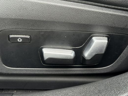 BMW i4 Aut. eDrive40 High Executive 84 kWh | SoH 92% | Leder | Camera | ACC | HUD | ActivLease financial lease