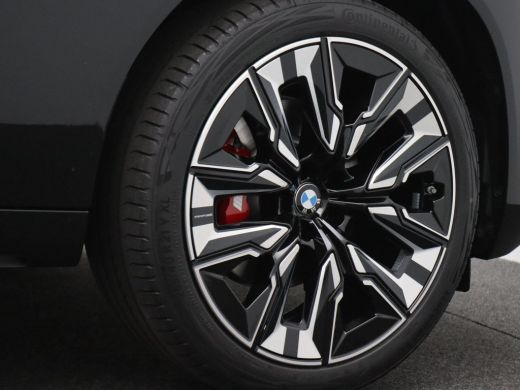 BMW X3 30e xDrive 299PK Aut. M-Sport, Panoramadak, Trekhaak, Head-Up Display, Harman Kardon, 21" LM Velg... ActivLease financial lease