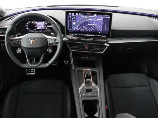 CUPRA Leon 1.5 e-Hybrid Business | Stoelverwarming | Adaptive cruise | Camera | Carplay | Memory | Half lede... ActivLease financial lease