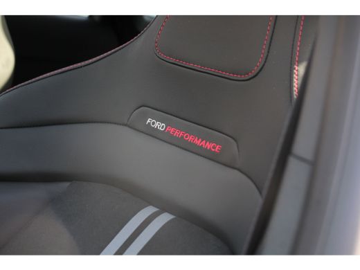 Ford Puma 1.0EB Hybrid ST-X | DIRECT RIJDEN! | NL-AUTO! | 1E EIGENAAR! | PERFORMANCE PACK | WINTERPACK | AD... ActivLease financial lease