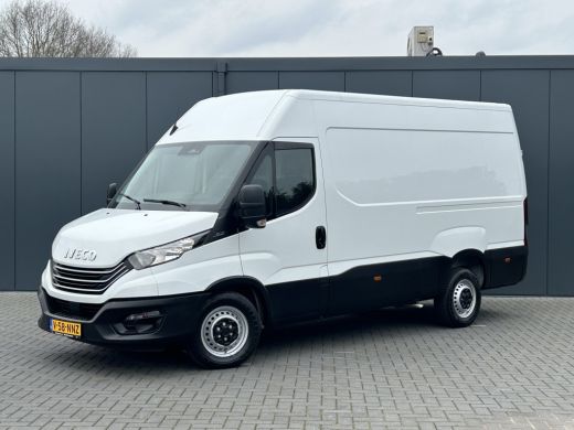Iveco Daily 35S14V 2.3 136 PK / L2H2 / 270 A DEUREN / 3.5T TREKHAAK / 45.331 KM !! / AIRCO / BLUETOOTH ActivLease financial lease