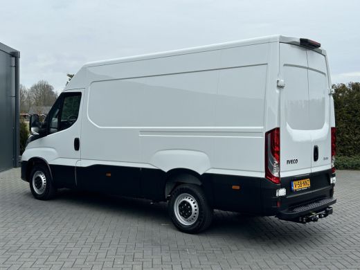 Iveco Daily 35S14V 2.3 136 PK / L2H2 / 270 A DEUREN / 3.5T TREKHAAK / 45.331 KM !! / AIRCO / BLUETOOTH ActivLease financial lease