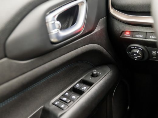 Jeep Compass 4xe 240 Plug-in Hybrid Electric Trailhawk 240Pk Automaat (VIRTUAL COCKPIT, APPLE CARPLAY, GROOT N... ActivLease financial lease