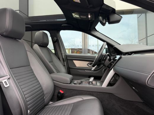 Land Rover Discovery Sport P270e Dynamic Edition | Panoramadak | Voertuigvolgsysteem | 360gr Camera | Cold Climate | Meridian ActivLease financial lease