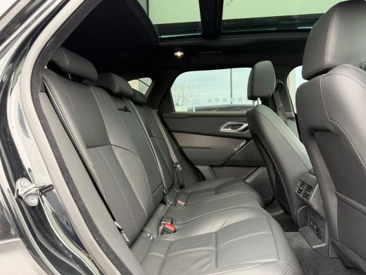Land Rover Range Rover Velar P400e AWD Dynamic SE | Pano | Black Pack | Drive Pack | Cold Climate | Voertuigvolgsysteem Klasse 5 ActivLease financial lease