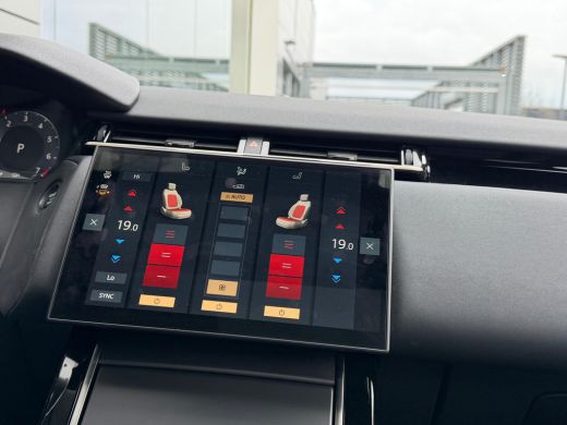 Land Rover Range Rover Velar P400e AWD Dynamic SE | Pano | Black Pack | Drive Pack | Cold Climate | Voertuigvolgsysteem Klasse 5 ActivLease financial lease