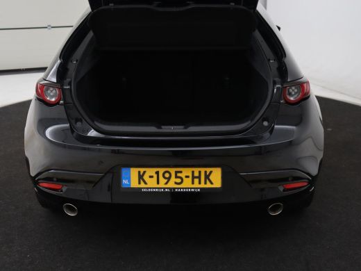 Mazda 3 2.0 e-SkyActiv-X M Hybrid 180 Comfort Bose | Head-Up | Stoelverwarming | Carplay | Camera | Keyle... ActivLease financial lease