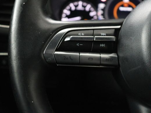 Mazda 3 2.0 e-SkyActiv-X M Hybrid 180 Comfort Bose | Head-Up | Stoelverwarming | Carplay | Camera | Keyle... ActivLease financial lease