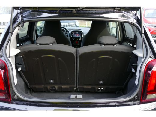 Peugeot 108 1.0 E-VTI 72PK 5-DRS ALLURE / CLIMA / LED / CAMERA / 15"LMV /ANDROID AUTO / DAB / BLUETOOTH / 1E ... ActivLease financial lease