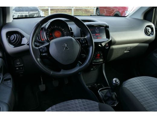 Peugeot 108 1.0 E-VTI 72PK 5-DRS ALLURE / CLIMA / LED / CAMERA / 15"LMV /ANDROID AUTO / DAB / BLUETOOTH / 1E ... ActivLease financial lease