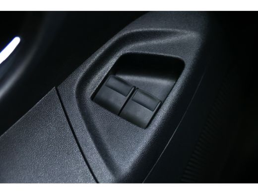 Peugeot 108 1.0 E-VTI 72PK 5-DRS ALLURE / CLIMA / LED / CAMERA / 15"LMV /ANDROID AUTO / DAB / BLUETOOTH / 1E ... ActivLease financial lease