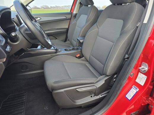 Renault Arkana 1.6 E-Tech Full Hybrid 145 Evolution - 145 Pk - Euro 6 - ParkeerCamera - ActivLease financial lease