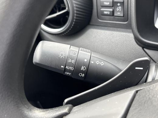 Suzuki Ignis 1.2 Smart Hybrid Select **STOELVERWARMING/ AUTOMAAT/ LAGE KM STAND** ActivLease financial lease