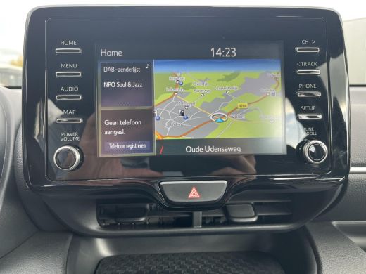 Toyota Yaris 1.5 Hybrid Active | Navigatie | Apple CarPlay/Android auto | Achteruitrijcamera ActivLease financial lease