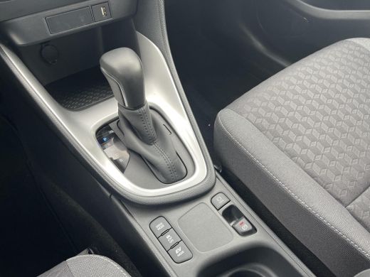 Toyota Yaris 1.5 Hybrid Active | Navigatie | Apple CarPlay/Android auto | Achteruitrijcamera ActivLease financial lease