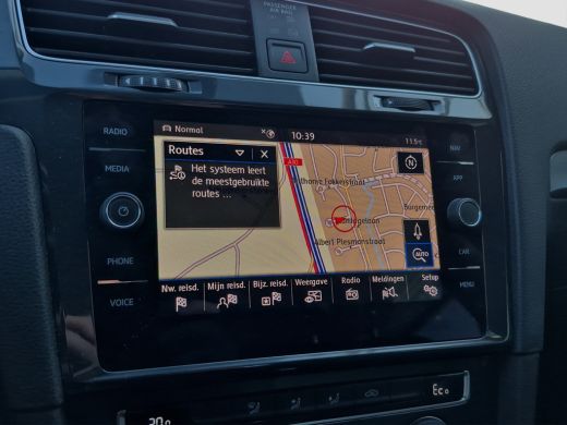 Volkswagen e-Golf E-DITION SOH 90% | Full LED | Adaptive CC | Parkeersensoren | Full map navigatie | ActivLease financial lease