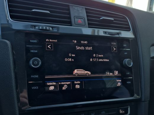 Volkswagen e-Golf E-DITION SOH 90% | Full LED | Adaptive CC | Parkeersensoren | Full map navigatie | ActivLease financial lease