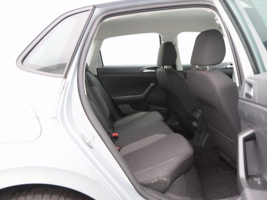 Volkswagen Polo 1.0 TSi 95 Life | Adaptive Cruise | Virtual Cockpit | CarPlay | Full LED |  15 Inch | 31.673 Km !! ActivLease financial lease