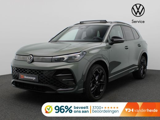 Volkswagen Tiguan 1.5 eHybrid R-Line Edition 272PK DSG Pano-Schuifdak, Black Style, Trekhaak, 20" LM Velgen, Leder,...