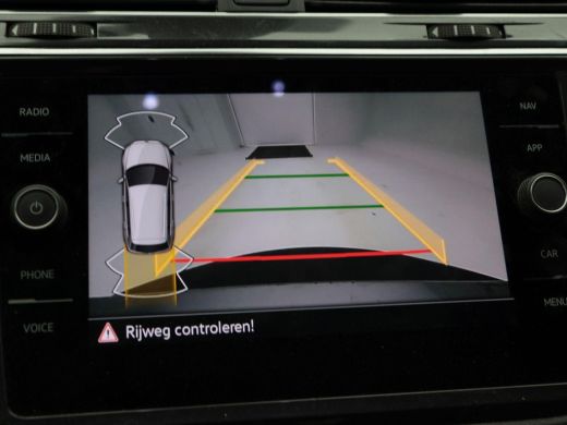 Volkswagen Tiguan Allspace 1.5 TSi 150 Pk Automaat R-Line Business+ 7 Pers | Panorama Dak | Stoel/Stuur Verwarming | Camera ... ActivLease financial lease