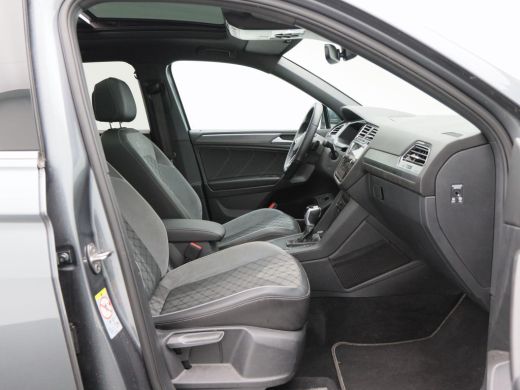 Volkswagen Tiguan Allspace 1.5 TSi 150 Pk Automaat R-Line Business+ 7 Pers | Panorama Dak | Stoel/Stuur Verwarming | Camera ... ActivLease financial lease