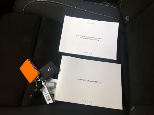 Volvo  C40 Recharge Twin Intro Edition 78 kWh | Trekhaak | PDC V+A en 360 Camera | Elektrische achterklep | ... ActivLease financial lease