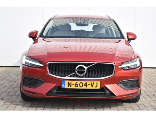 Volvo  V60 2.0 B3 Core | Uniek! | Leder | Adap. Cruise | LageKM!! ActivLease financial lease