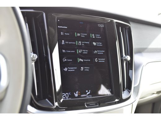 Volvo  V60 2.0 B3 Core | Uniek! | Leder | Adap. Cruise | LageKM!! ActivLease financial lease