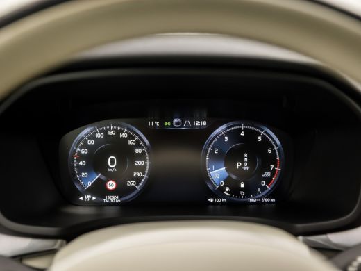 Volvo  V60 2.0 B3 Inscription Sport 177Pk Automaat (APPLE CARPLAY, LEDER, 20'' LM VELGEN, STUUR/STOELVERWARM... ActivLease financial lease