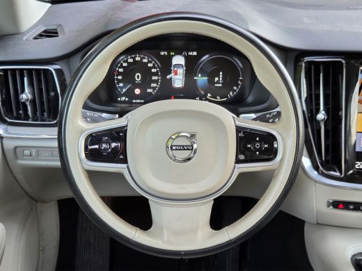 Volvo  V60 2.0 T6 Recharge AWD Inscription | Trekhaak | 360 Camera | Harman/Kardon | Pano | Adaptive Cruise ActivLease financial lease