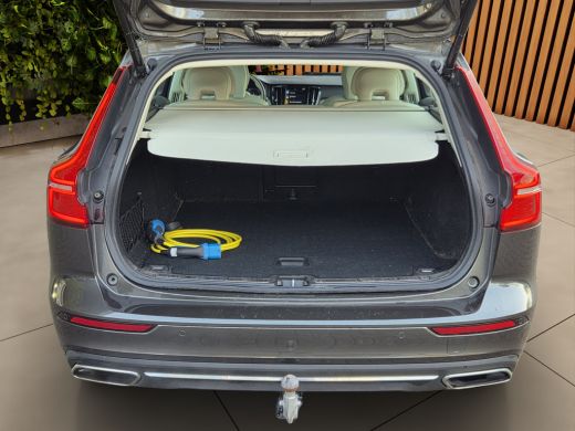 Volvo  V60 2.0 T6 Recharge AWD Inscription | Trekhaak | 360 Camera | Harman/Kardon | Pano | Adaptive Cruise ActivLease financial lease