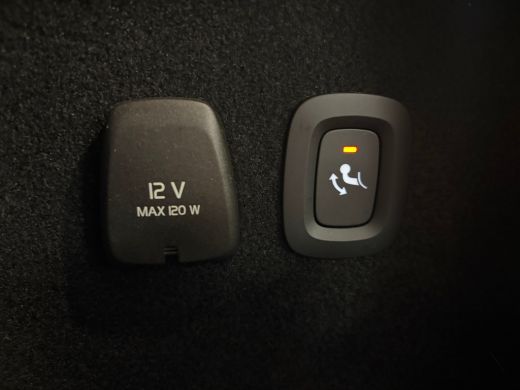 Volvo  V60 T6 AWD Recharge Plus Dark | Schuifdak | Trekhaak | Adaptieve Cruise Control | Stoelverwarming voo... ActivLease financial lease