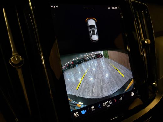 Volvo  V60 T6 AWD Recharge Plus Dark | Schuifdak | Trekhaak | Adaptieve Cruise Control | Stoelverwarming voo... ActivLease financial lease