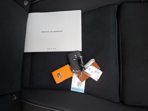 Volvo  XC40 Single Motor Extended Range Plus 82 kWh | Trekhaak | PDC V+A en Camera | Stoel + Stuurverwarming ... ActivLease financial lease