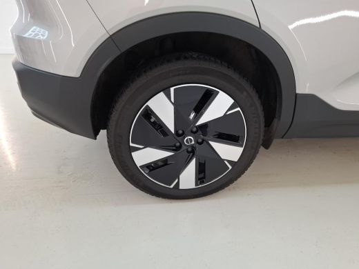 Volvo  XC40 Single Motor Extended Range Plus 82 kWh | Trekhaak | PDC V+A en Camera | Stoel + Stuurverwarming ... ActivLease financial lease