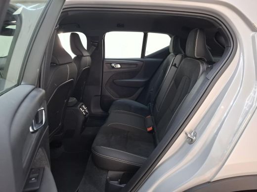 Volvo  XC40 Single Motor Extended Range Plus 82 kWh | Trekhaak | PDC V+A en Camera | Stoel + Stuurverwarming ... ActivLease financial lease