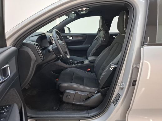 Volvo  XC40 Single Motor Extended Range Plus 82 kWh | Trekhaak | PDC V+A en Camera | Stoel + Stuurverwarming ... ActivLease financial lease