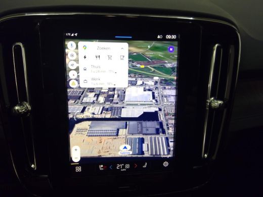 Volvo  XC40 Single Motor Extended Range Ultimate 82 kWh | Trekhaak | Panoramadak | Extra Getint Glas | PDC V+... ActivLease financial lease