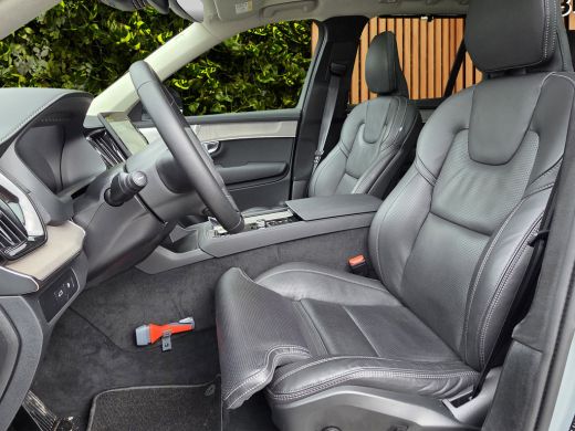 Volvo  XC90 2.0 T8 Plug-in hybrid AWD Ultra Dark | Luchtvering | Bowers&Wilkins | Trekhaak | 360 Camera | Pan... ActivLease financial lease