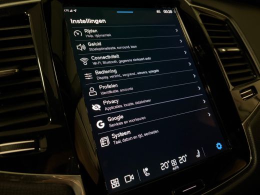 Volvo  XC90 T8 AWD Recharge Bright Long Range | Trekhaak | Harman Kardon | Adaptieve Cruise Control | 455pk |... ActivLease financial lease