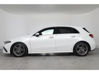 Mercedes-Benz A-Klasse 180 AMG Line | 1e Eigenaar! | Wide-Screen | Ambiance Light | Sport Stoel | Camera | LED | Clima |...