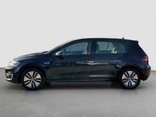 Volkswagen e-Golf E-DITION SOH 90% | Full LED | Adaptive CC | Parkeersensoren | Full map navigatie |