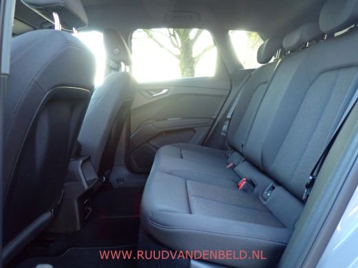 Audi Q4 e-tron 40 Edition 77 kWh / SOH 90% /  TREKHAAK / CARPLAY / ACC / CAMERA ActivLease financial lease