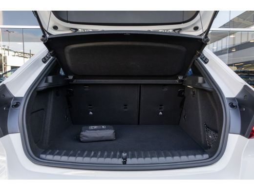 BMW 1 Serie 118i Business Edition | M pakket | Pano | Apple Carplay/Android Auto | Stoel verwarming | Clima |... ActivLease financial lease