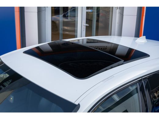 BMW 1 Serie 118i Business Edition | M pakket | Pano | Apple Carplay/Android Auto | Stoel verwarming | Clima |... ActivLease financial lease