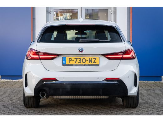 BMW 1 Serie 118i Business Edition | M pakket | Pano | Apple Carplay/Android Auto | Stoel verwarming | Clima |... ActivLease financial lease