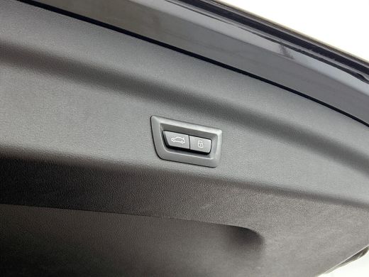 BMW X1 xDrive25e 245PK! PLUG-In M Sport BLACK-LINE ActivLease financial lease